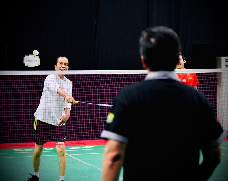 Di sela-sela kunjungan kerjanya di Provinsi Bali, Kamis, 2 Desember 2021, Presiden Joko Widodo menyaksikan pertandingan BWF World Tour Finals 2021 yang digelar di The Westin Resort, Bali International Convention Center (BICC), Kabupaten Badung. (Dok:  Biro Pers Sekretariat Presiden)