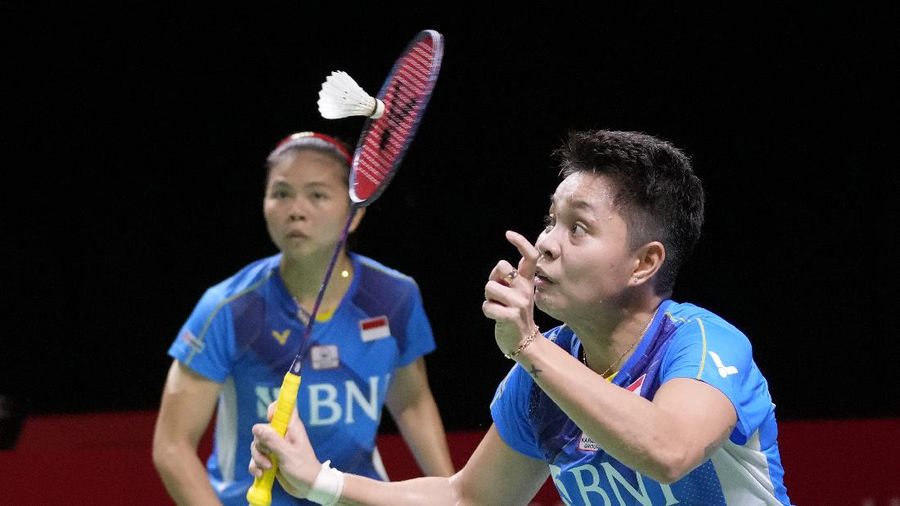 Greysia Polii/Apriyani Rahayu dinobatkan BWF menjadi ganda putri terbaik 2021. (AP/Dita Alangkara)