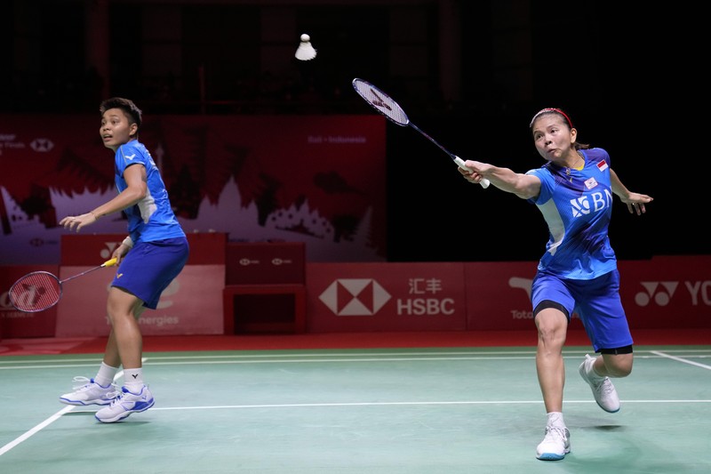 Greysia Polii/Apriyani Rahayu dinobatkan BWF menjadi ganda putri terbaik 2021. (AP/Dita Alangkara)