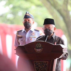Wapres Ma'ruf Amin Ungkapkan Duka Cita pada Pahlawan Covid-19