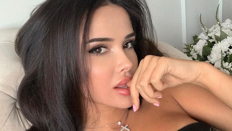 Yana Orfeeva (Tangkapan Layar via Instagram @yana.orfeeva)