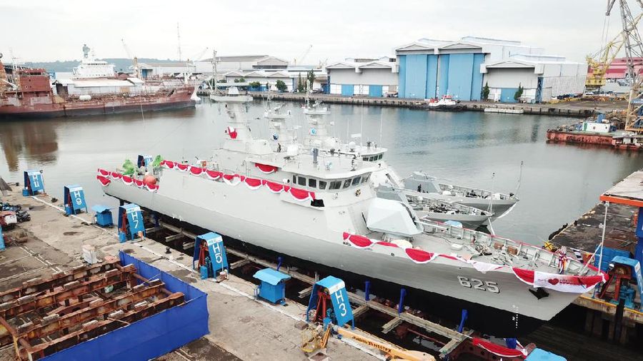 Kapal Cepat Rudal (KCR) 60 Meter di PT PAL, Surabaya (Dokumentasi Biro Humas Setjen Kemhan)