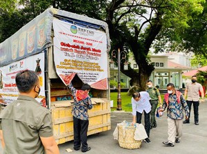 Warga Karo Pengirim Jeruk 1 Truk ke Istana Bakal Bangun Patung Jokowi