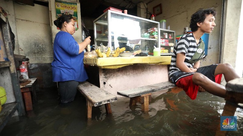Banjir Rob di Muara Angke (CNBC Indonesia/Andrean Kristianto)