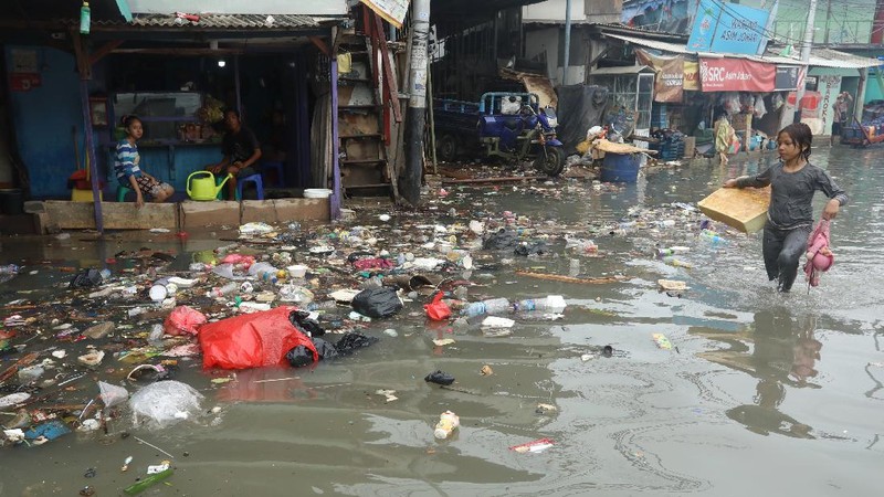 Banjir Rob di Muara Angke (CNBC Indonesia/Andrean Kristianto)