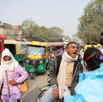 Potret India Waspadai Lonjakan Kasus Covid-19 Omicron