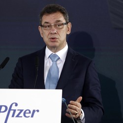 Bukan Booster, Ini Rekomendasi Bos Pfizer Untuk Lawan Covid