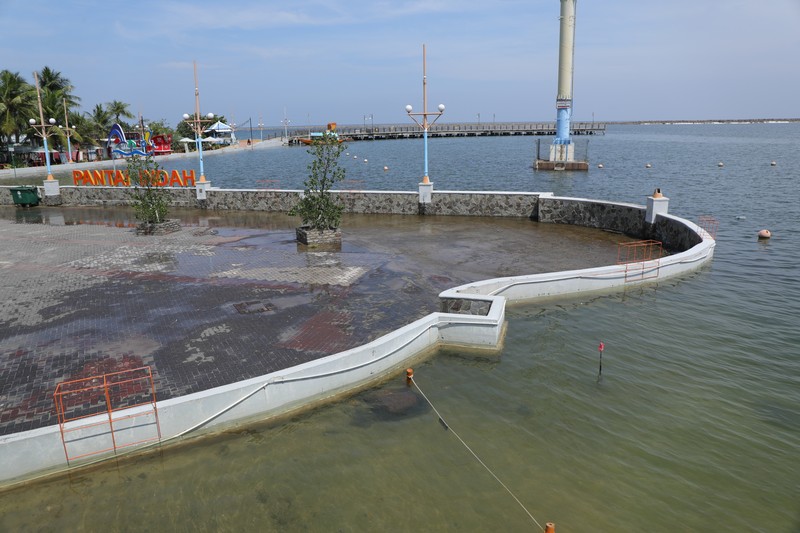 Banjir Rob Ancol (CNBC Indonesia/Tri Susilo)