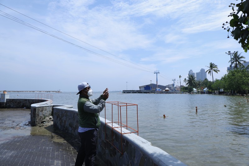 Banjir Rob Ancol (CNBC Indonesia/Tri Susilo) Banjir Rob Ancol (CNBC Indonesia/Tri Susilo)