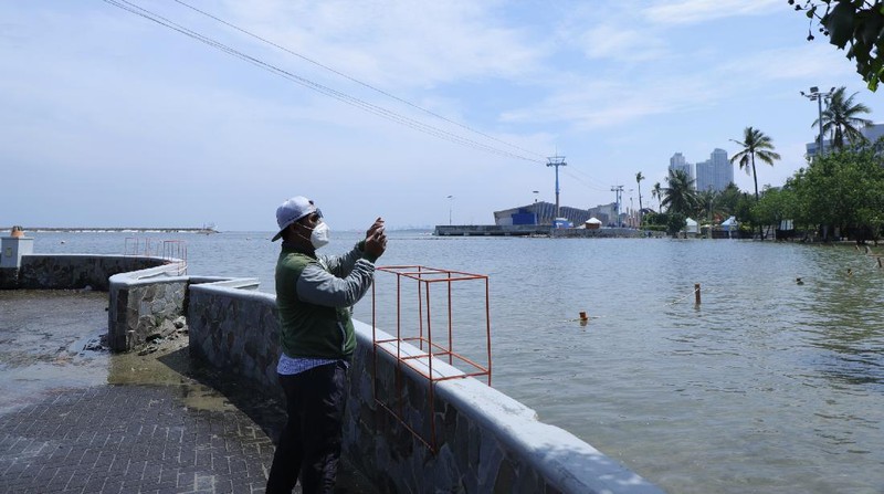 Banjir Rob Ancol (CNBC Indonesia/Tri Susilo)