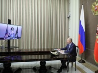 Sstt.. Biden dan Putin Teleponan, Perang Batal?