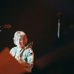 41 Tahun John Lennon Tewas Ditembak Fans, Begini Faktanya