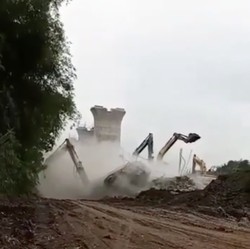 Bos KCIC Murka, Ini Penampakan Ambruknya Tiang Kereta Cepat!