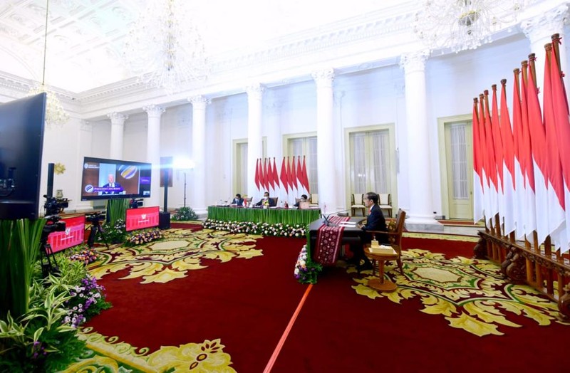 Presiden Joko Widodo menyampaikan komitmen Indonesia untuk terus memajukan demokrasi dan hak asasi manusia (HAM), baik pada level kawasan maupun global. Salah satu wujud konkretnya adalah penyelenggaraan Bali Democracy Forum (BDF) yang tepat hari ini, 9 Desember 2021. (Muchlis Jr - Biro Pers Sekretariat Presiden) Presiden Joko Widodo menyampaikan komitmen Indonesia untuk terus memajukan demokrasi dan hak asasi manusia (HAM), baik pada level kawasan maupun global. Salah satu wujud konkretnya adalah penyelenggaraan Bali Democracy Forum (BDF) yang tepat hari ini, 9 Desember 2021. (Muchlis Jr - Biro Pers Sekretariat Presiden)