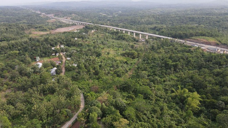 Keterangan Pers Presiden RI, Jokowi Setelah Meninjau Pintu Masuk Tunnel 2 Proyek KCJB, 17 Januari 2022