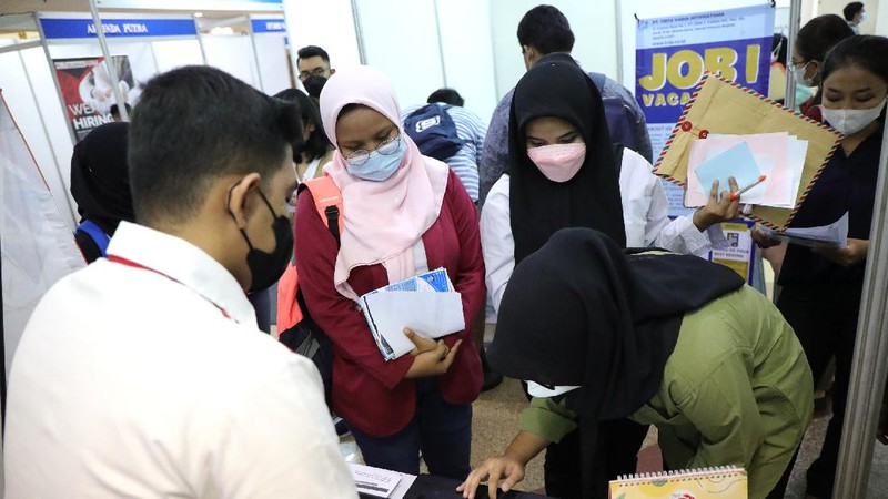 Job Fair 2021 (CNBC Indonesia/Tri Susilo)