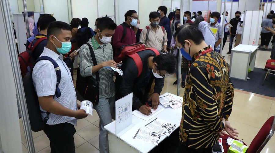 Job Fair 2021 (CNBC Indonesia/Tri Susilo)