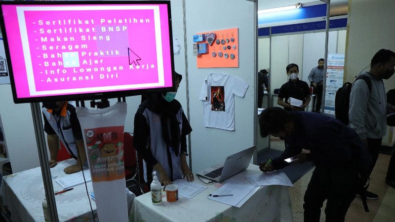 Job Fair 2021 (CNBC Indonesia/Tri Susilo)