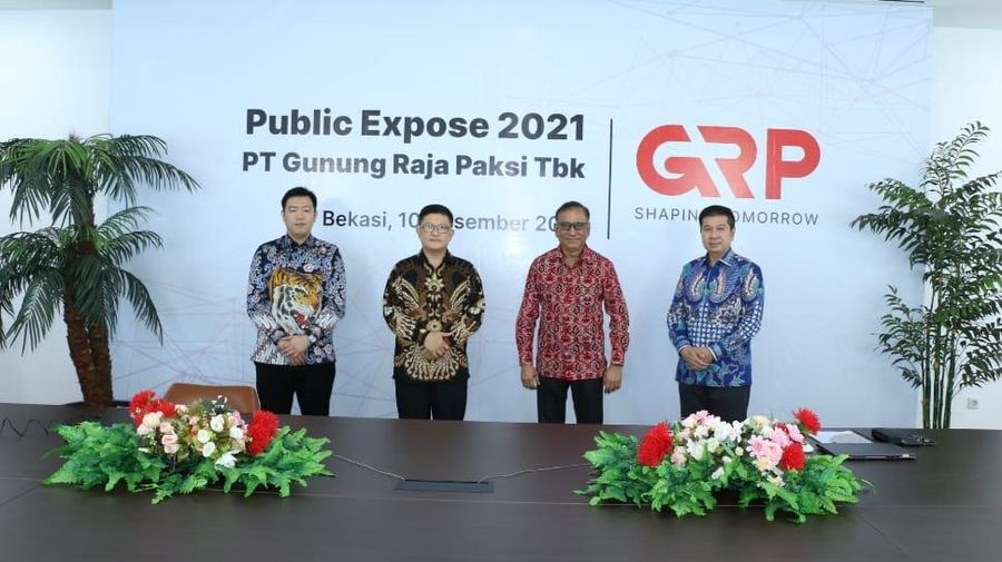 Gunung Raja Paksi