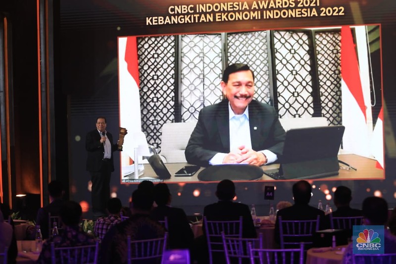 PT. Ajaib Sekuritas Asia terpilih menjadi pemenang penghargaan kategori The Best Retail Brokerage Firm dalam acara penghargaan CNBC Indonesia Award 2021. (CNBC Indonesia/ Tri Susilo) PT. Ajaib Sekuritas Asia terpilih menjadi pemenang penghargaan kategori The Best Retail Brokerage Firm dalam acara penghargaan CNBC Indonesia Award 2021. (CNBC Indonesia/ Tri Susilo)