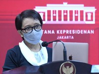 Kemlu Beberkan 'Oleh-oleh' di 2021, Ada Rp 637 T dari UEA