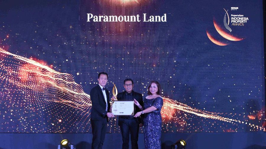 Paramount land