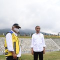 Jokowi Resmikan 'Penampung Aliran Sungai' Raksasa di Jateng
