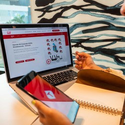 Telkomsel-Peplink Hadirkan Solusi 5G SD-WAN Pertama di RI