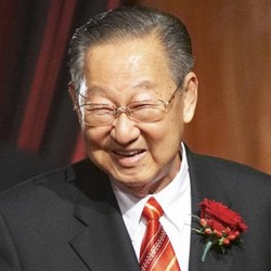 Sosok Kakek 94 Tahun Berharta Rp17 T, Ternyata Orang RI!