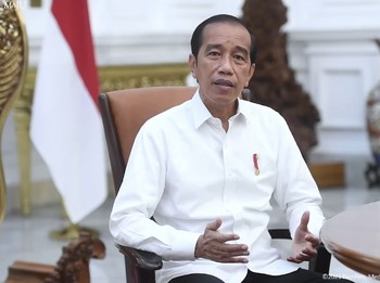 Omicron Masuk RI, Jokowi Imbau Warga dan Pejabat Tak ke LN