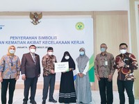 BPJS Ketenagakerjaan Beri Santunan Untuk Ahli Waris Guru UNJ