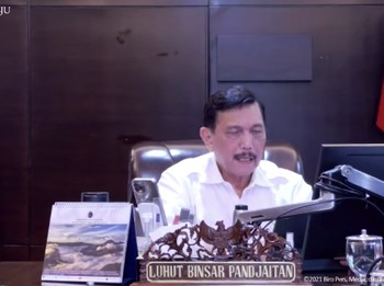Luhut Minta Warga Tak ke Luar Negeri: Keadaannya Parah!