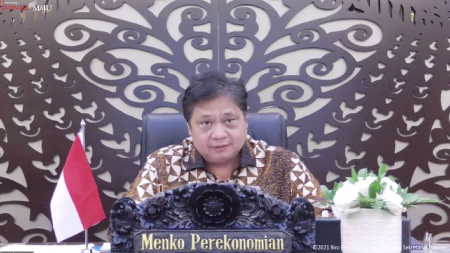 Keterangan Pers Menteri terkait Evaluasi PPKM, Jakarta, Senin (20/12/2021). (Tangkapn layar youtube Sekpres RI)