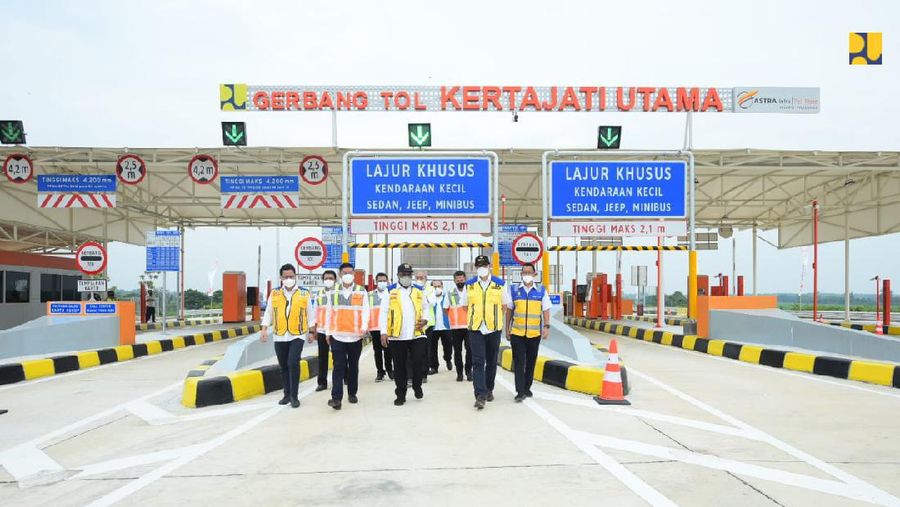 Pengoperasian Jalan Tol Akses Bandara Kertajati. (Dok: Kementerian PUPR)