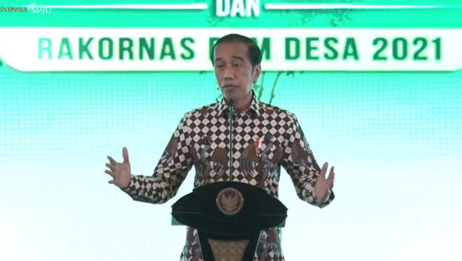 Presiden Joko Widodo dalam acara Peluncuran Sertifikat Badan Hukum dan Peresmian Pembukaan Rakornas BUM Desa, 20 Desember 2021 (Tangkapan Layar via Youtube Sekretariat Presiden)
