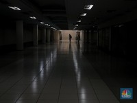 Ya Ampun! Ini Deretan Mal yang Sepi Bak 'Kuburan' di DKI