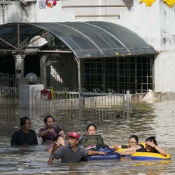 Update Terkini Banjir Malaysia: 8 Tewas, 41 Ribu Dievakuasi