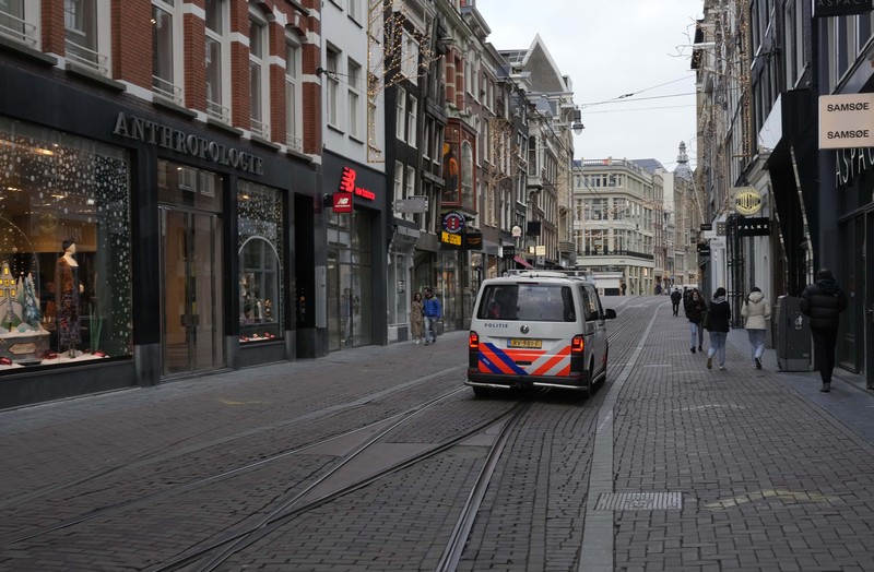 Suasana di Belanda saat lockdown. (AP/Peter Dejong)