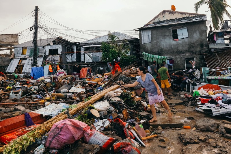 Dampak Topan Rai di kota Surigao. (via REUTERS/JILSON TIU/GREENPEACE) Dampak Topan Rai di kota Surigao. (via REUTERS/JILSON TIU/GREENPEACE)