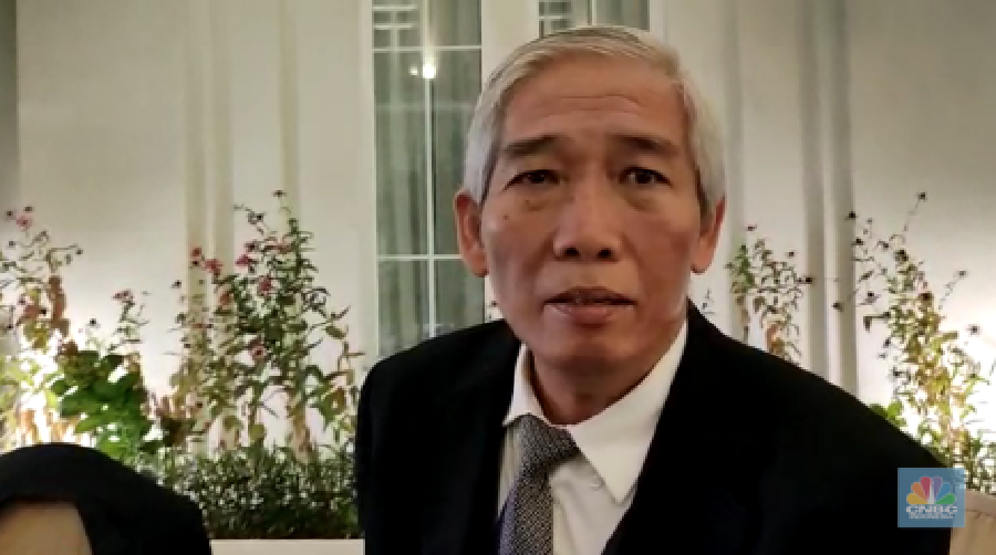 Lo Kheng Hong (վ/Houtmand P. Saragih)