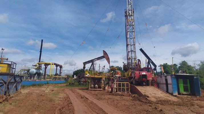 Operasional Rig wilayah kerja Rokan yang dioperasikan PT Pertamina Hulu Rokan (PHR) di Duri, Riau. (Dok: Pratama Guitarra) Operasional Rig wilayah kerja Rokan yang dioperasikan PT Pertamina Hulu Rokan (PHR) di Duri, Riau. (Dok: Pratama Guitarra)