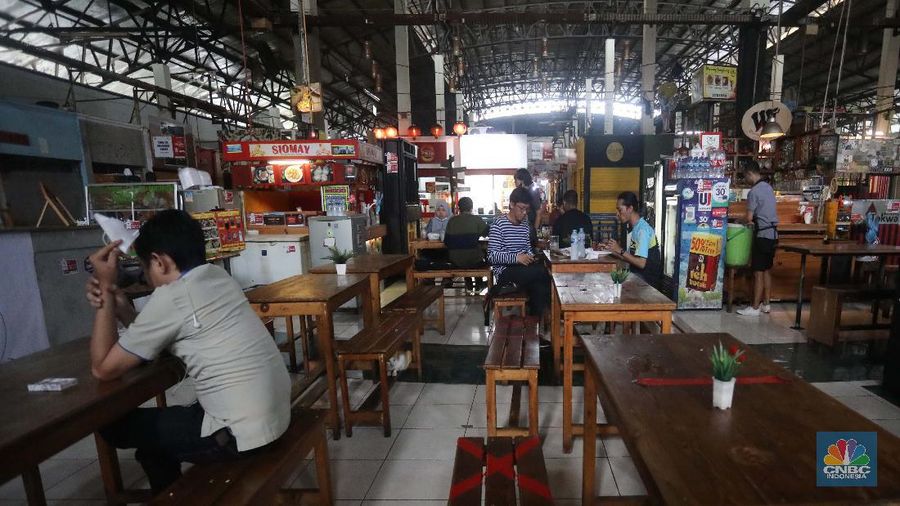 Pasar Santa, Jakarta (CNBC Indonesia/Andrean Kristianto)
