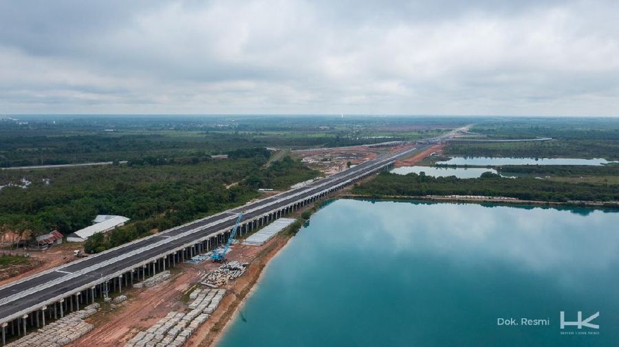 Ruas jalan tol.