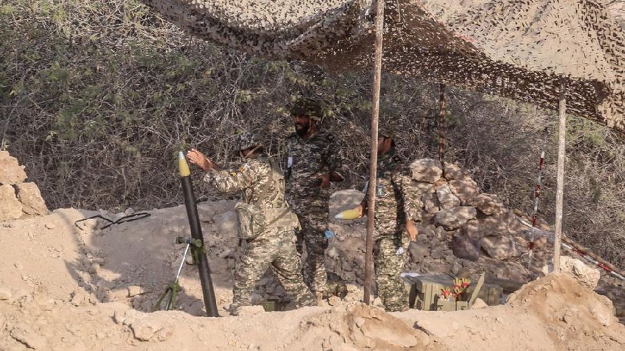 Latihan perang militer Iran (via REUTERS/WANA NEWS AGENCY)