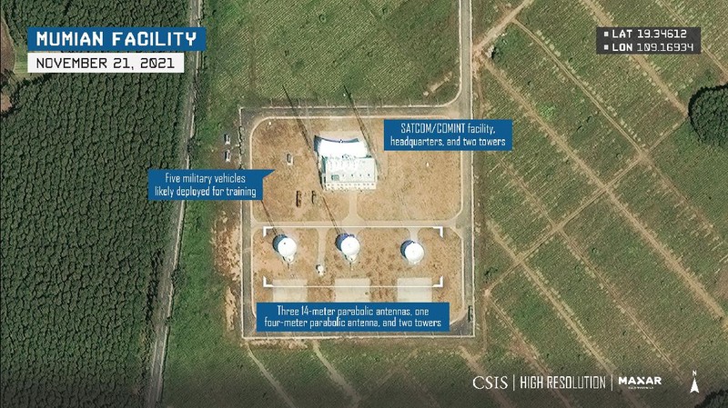 Tangkapan citra satelit perkembangan signifikan di fasilitas Mumian di Pulau Hainan. (Tangkapan layar Teknologi CSIS/Maxar)