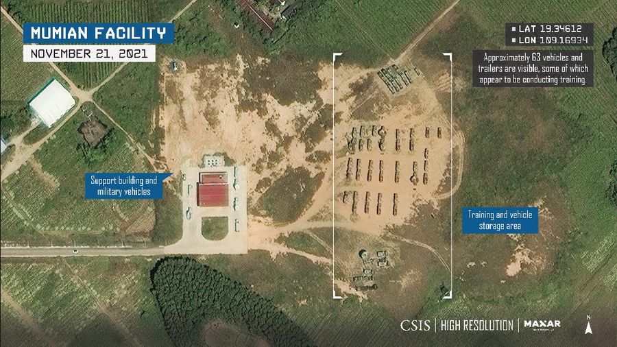 Tangkapan citra satelit perkembangan signifikan di fasilitas Mumian di Pulau Hainan. (Tangkapan layar Teknologi CSIS/Maxar)