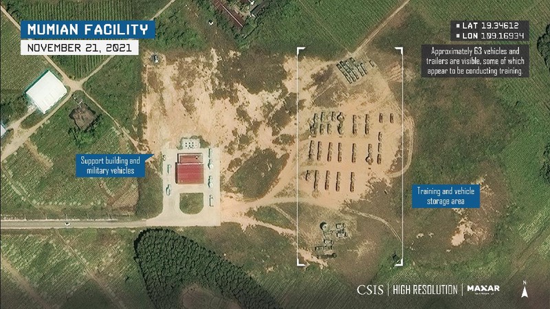 Tangkapan citra satelit perkembangan signifikan di fasilitas Mumian di Pulau Hainan. (Tangkapan layar Teknologi CSIS/Maxar)