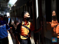 H-1 Hari Raya Natal, Tiket KA Periode Nataru Baru Terjual 40%