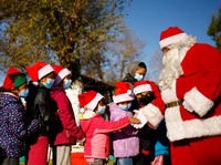 Natal Sebelum Resesi, Warga AS Tak Berani Hura-Hura Belanja?