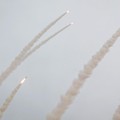 Breaking: 5 Roket Serang Pangkalan Militer AS